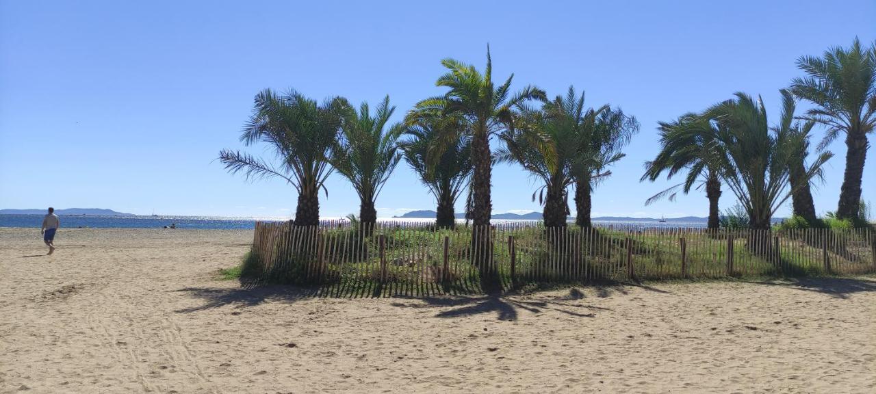 Suite Avec Tropezienne Vue Mer Hyères Buitenkant foto